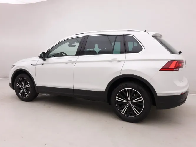 Volkswagen Tiguan 1.5 TSi 150 Life + GPS + Virtual Pro + Win Image 3