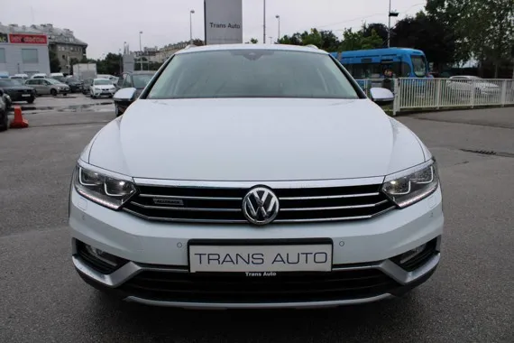 Volkswagen Passat Variant 2.0 TDi DSG Business *NAVI,LED,KAM Image 2